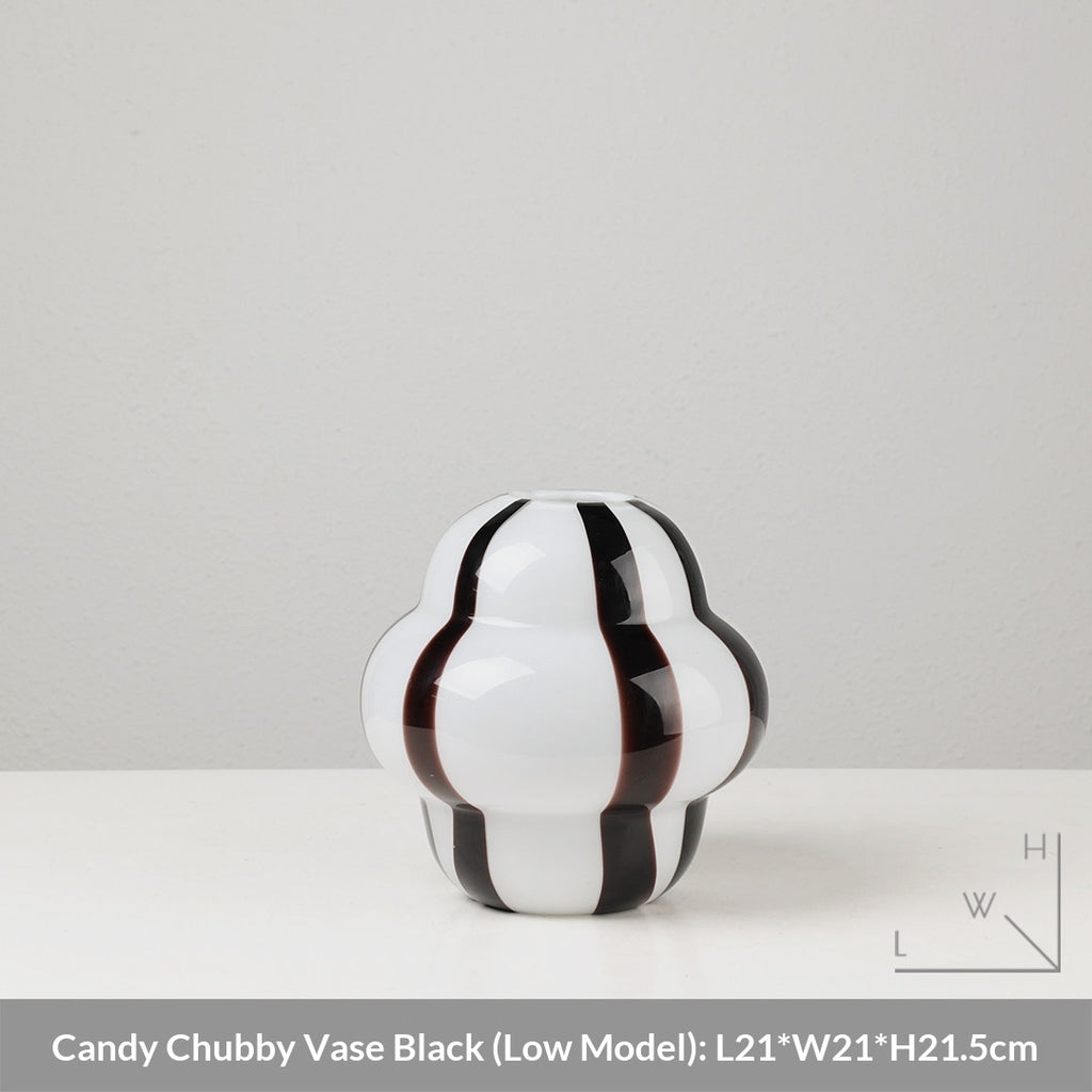 Creative Living Room Decor A Stained-glass Vase For Flower Arrangements