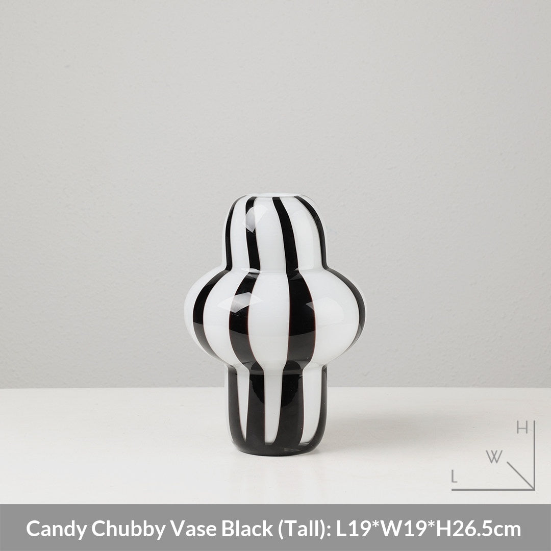 Creative Living Room Decor A Stained-glass Vase For Flower Arrangements