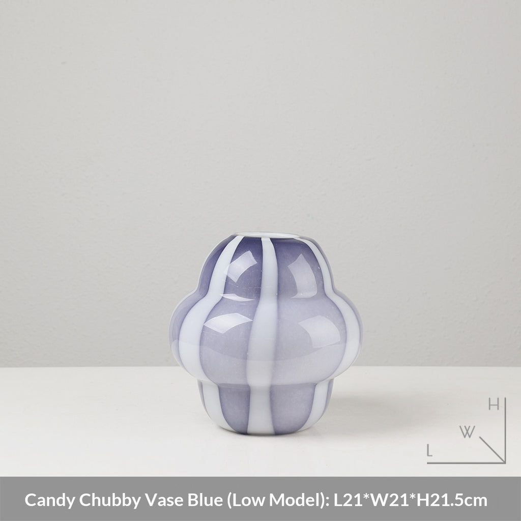 Creative Living Room Decor A Stained-glass Vase For Flower Arrangements