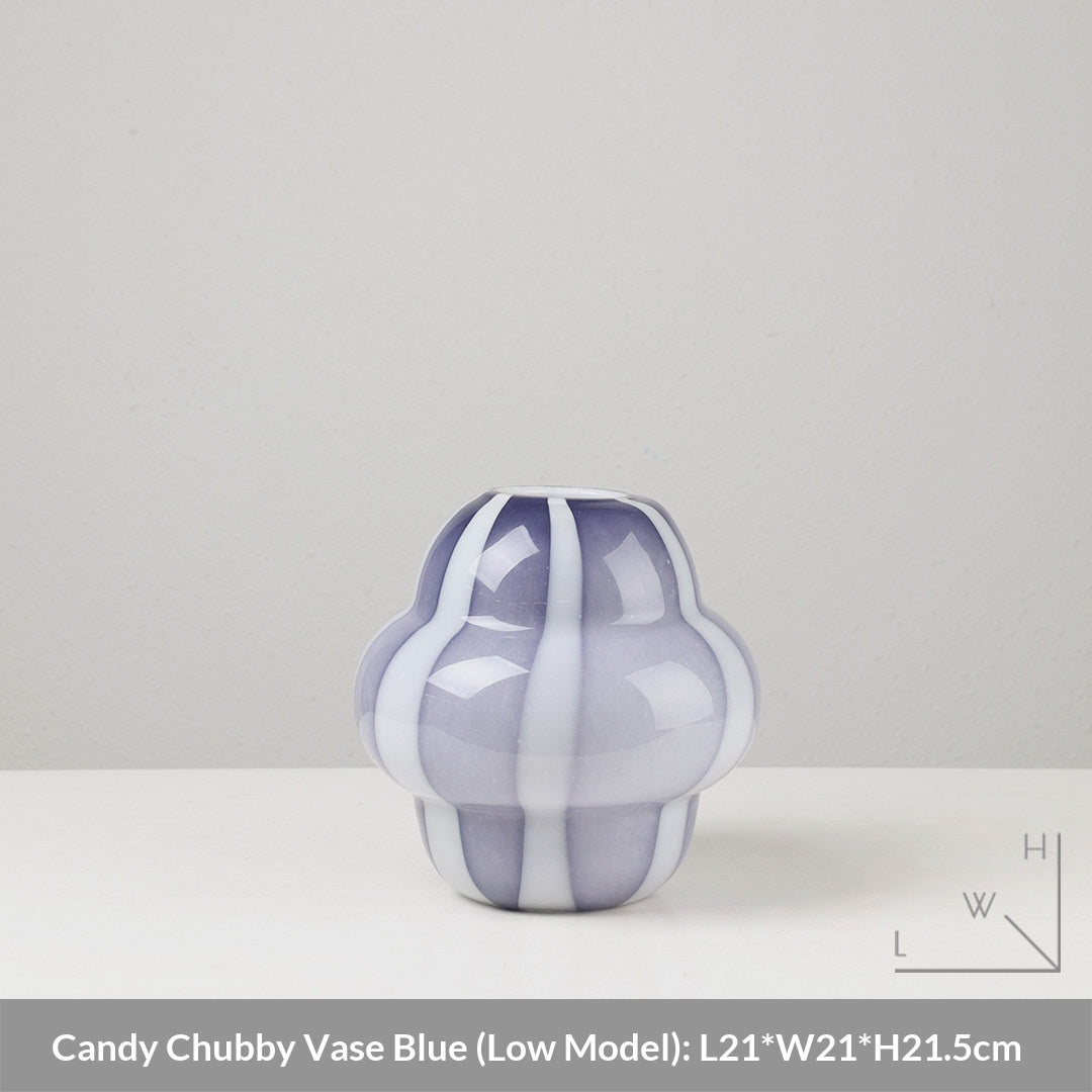 Creative Living Room Decor A Stained-glass Vase For Flower Arrangements